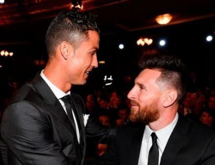 足球西甲榜首易主，冠军形势再变（西甲榜首再度易位，争冠格局重洗牌）