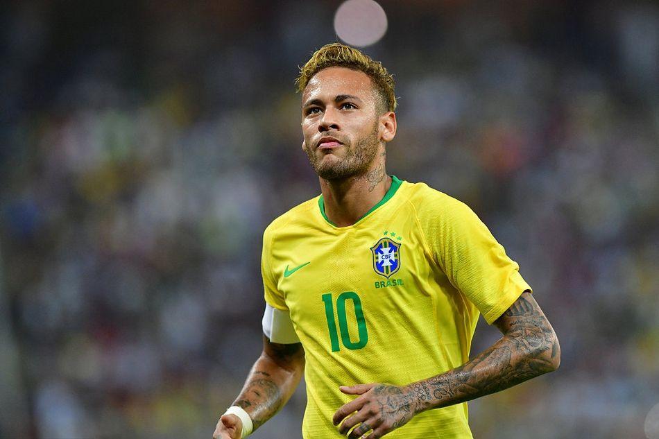 球迷：我们都在见证他的成长