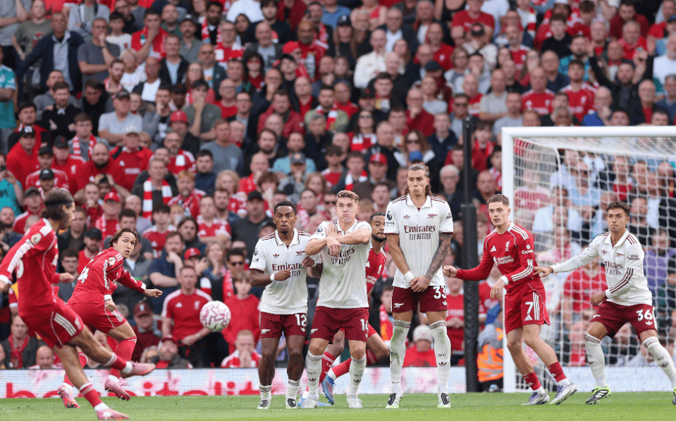 瑞士主帅：未提前准备庆祝晋级，会考虑让沙奇里回归（瑞士主帅称未预设晋级庆祝，将考虑召回沙奇里）