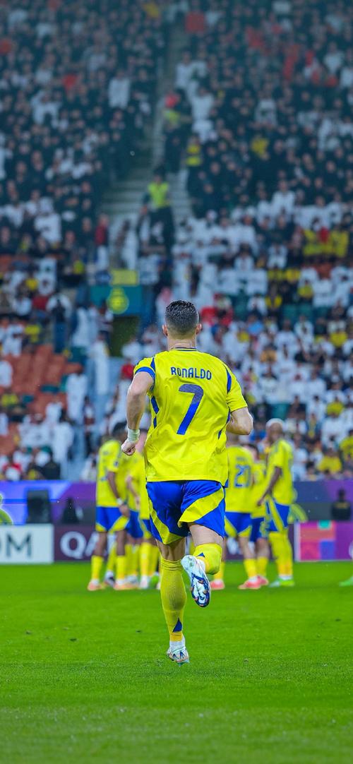 希腊队攻防两端表现亮眼