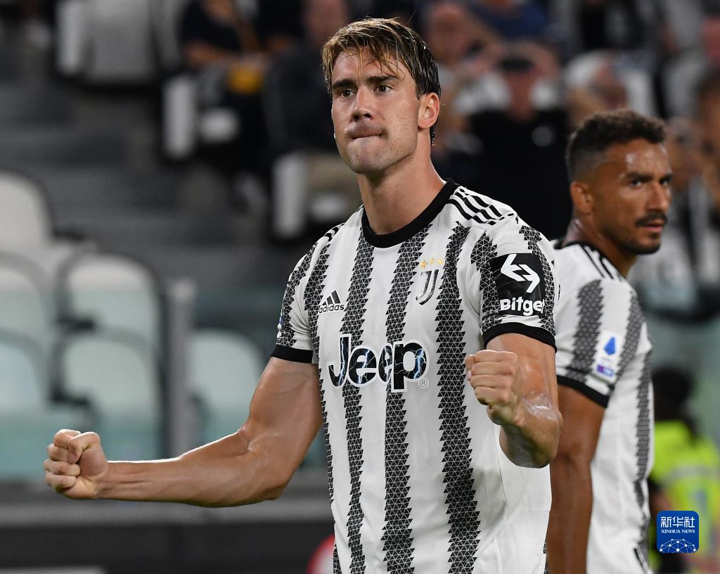 中国足球少年13岁起落后日本，昔日辽足辉煌难再现（中国青训13岁起被日本拉开差距，辽足往日荣光难重现）