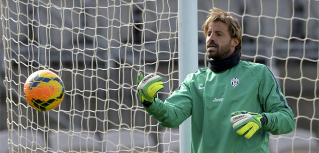 巴萨旧将：足球世界没人能达到梅西的高度，他让我们变得更好（前巴萨球员：足坛无人触及梅西的高度，他让我们变得更优秀）