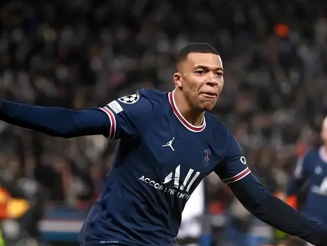 天生赢家，魔术师已以不同身份斩获包括篮球、足球和棒球共18座冠军（魔术师以多重身份横跨篮足棒，已揽18座冠军）