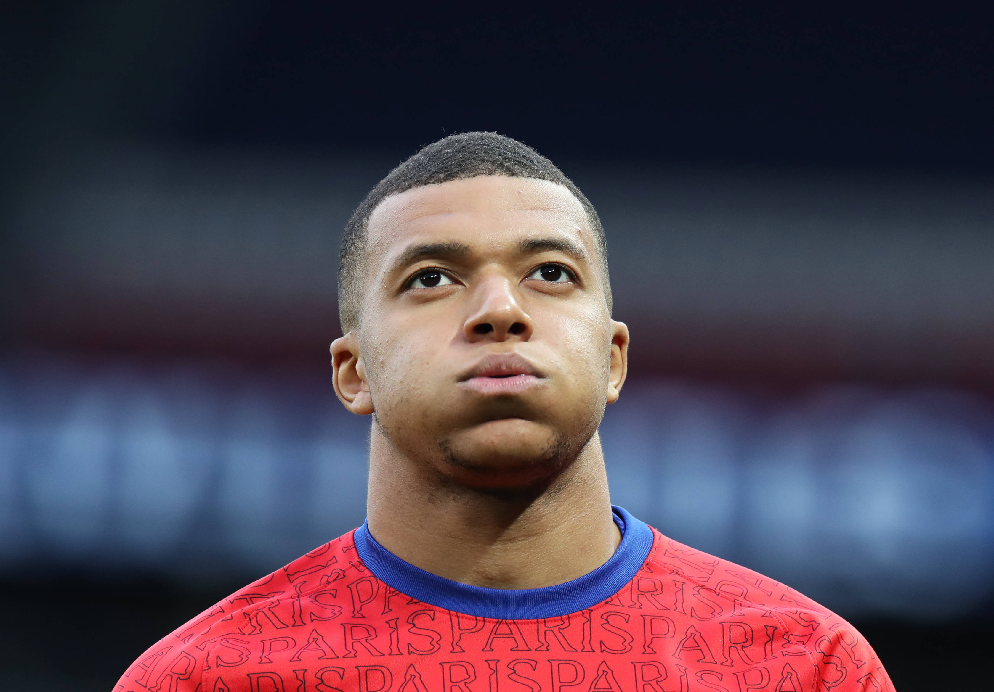 海港在亚冠已跨赛季10场不胜，上次赢球是整整一年前（亚冠赛场海港已10战未胜，距上次赢球整整一年）