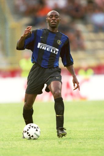 西媒：弗里克掌握着是否买断拉什福德的权力，二人关系融洽（西媒称：拉什福德买断权由弗里克拍板，双方关系融洽）