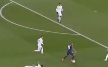 年终大战半决赛实时赛况：哈兰德暂落后C罗超1000票，姆巴佩领先凯恩（年终大战半决赛票选实况：哈兰德暂落后C罗逾千票，姆巴佩领先凯恩）