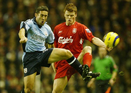 英超战报：埃基蒂克双响，田中碧绝平，利兹联3-3利物浦（英超焦点战：埃基蒂克梅开二度，田中碧读秒扳平，利兹联3-3利物浦）