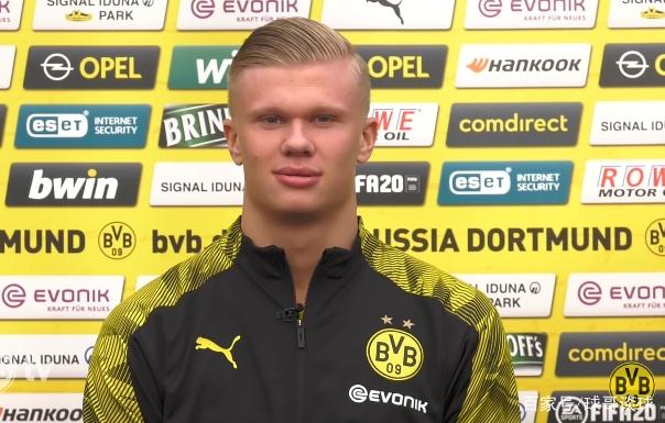 13岁零343天，阿森纳小将成为青年欧冠历史上最年轻出场球员（阿森纳小将13岁343天，创青年欧冠最年轻出场纪录）