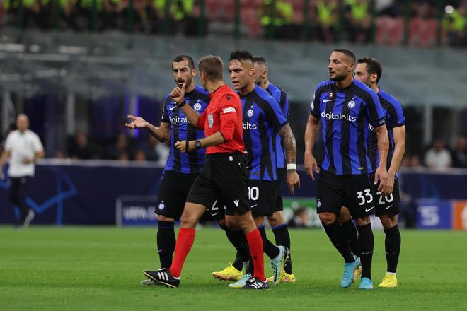 友谊赛战报：埃斯特旺破门，帕奎塔失点，巴西1-1突尼斯（热身赛速递：埃斯特旺建功、帕奎塔失点，巴西1-1战平突尼斯）