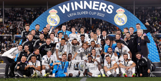 国米vs拉齐奥：劳塔罗搭档博尼，巴雷拉、恰尔汗奥卢出战