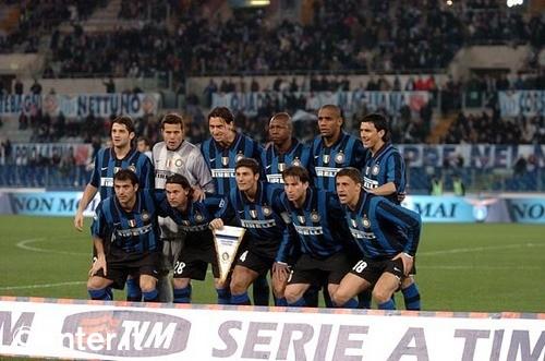 埃迪·豪回应吉马良斯：我不认为球队一团糟，但问题确实存在（埃迪·豪回击吉马良斯：否认球队失控，承认仍有问题）